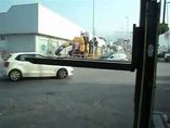 Самоходный электроштабелер Pramac LX 14. Демонстрация работы