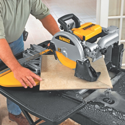 Консольный плиткорез DeWalt D24000